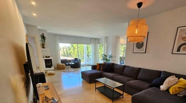 Малага - Benalmádena - 1060m2