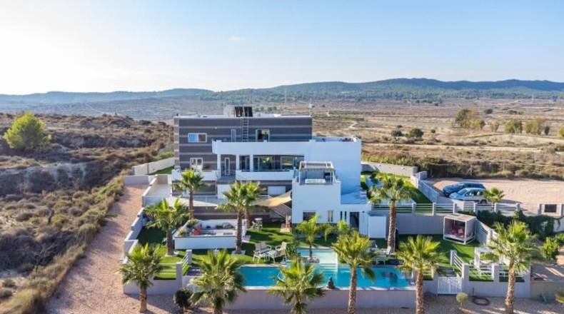 Аликанте - Sant Miquel de les Salines - 16000m2