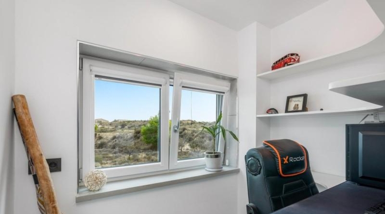 Аликанте - Sant Miquel de les Salines - 16000m2