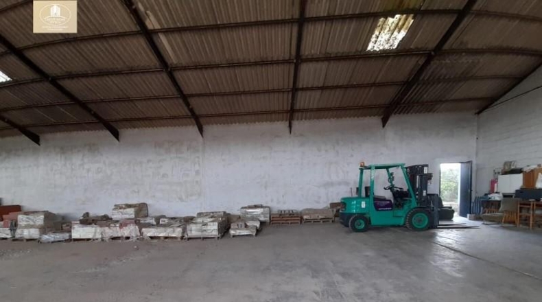 Sevilla - Sanlúcar la Mayor - 30000m2