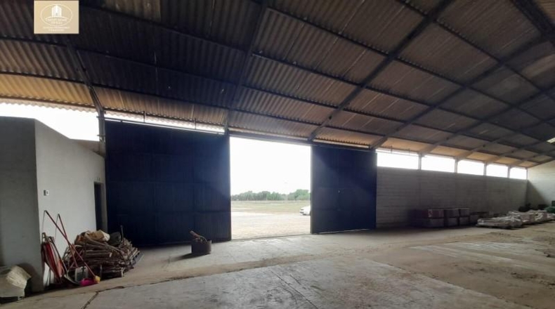 Sevilla - Sanlúcar la Mayor - 30000m2