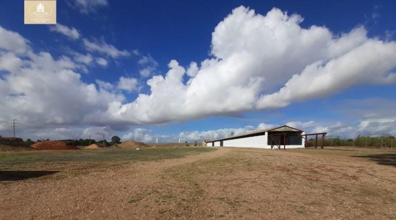 Sevilla - Sanlúcar la Mayor - 30000m2