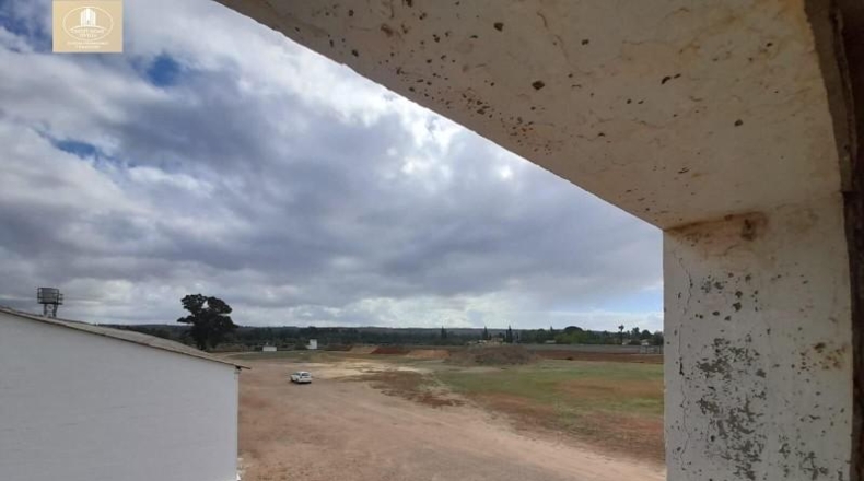 Sevilla - Sanlúcar la Mayor - 30000m2