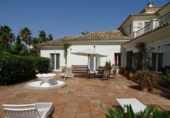 Xalet independent amb terreny en venda a la España, San Roque, ref.: TR335885 foto