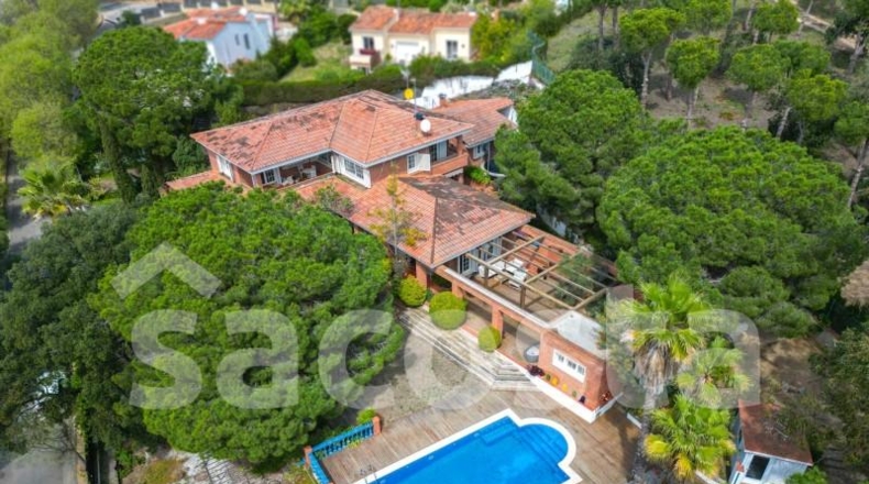 Girona - Lloret de Mar - 2298m2
