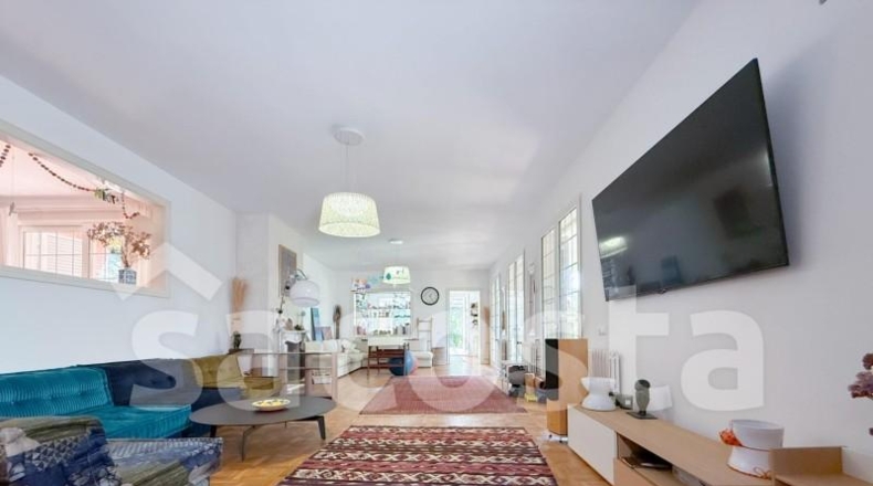 Girona - Lloret de Mar - 2298m2