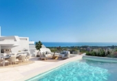 Xalet independent amb terreny en venda a la España, Marbella, ref.: TR152454 foto