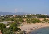Отдельно стоящий дом с участком на продажу в городе l'Ametlla de Mar Фото