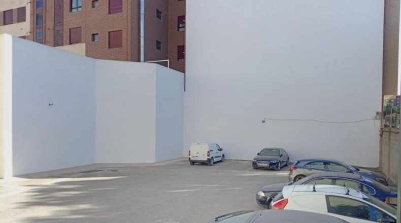 Valencia - Torrente - 701m2
