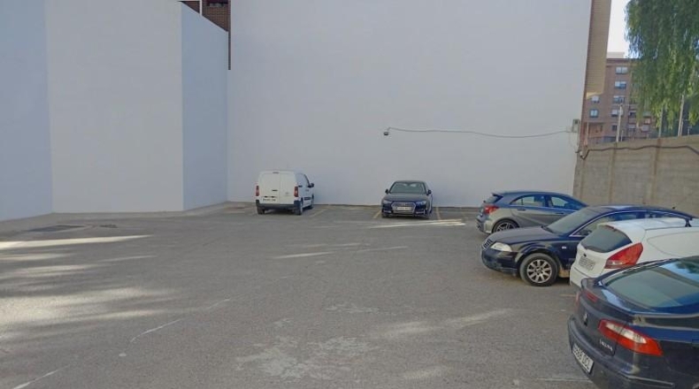Valencia - Torrente - 701m2