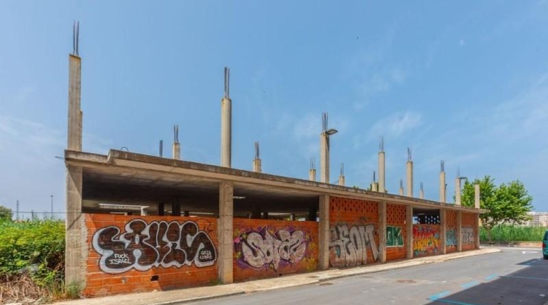 Castellon - Peñíscola - 878m2