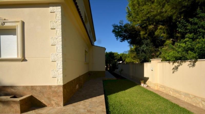 Аликанте - Cabo Roig - 1355m2