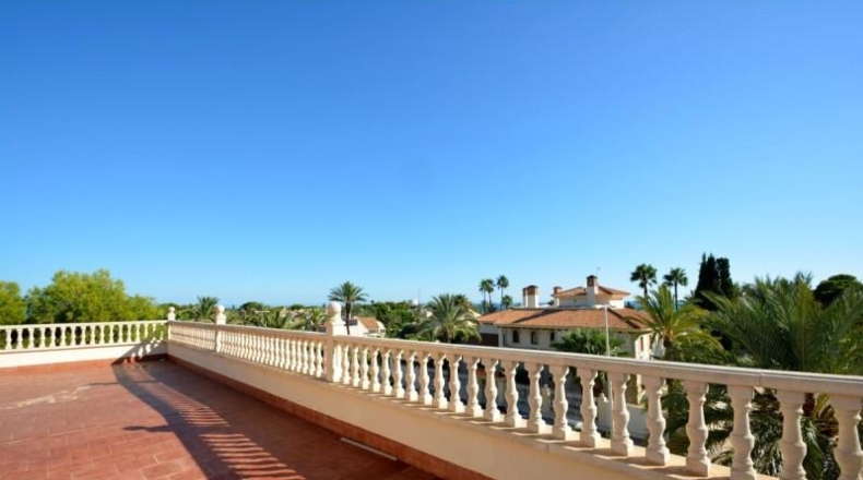 Аликанте - Cabo Roig - 1355m2