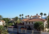 Chalet independiente con terreno en venta en la España, Orihuela, ref: TR345296 foto