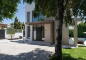 Xalet independent amb terreny en venda a la España, Estepona, ref.: TR343826 foto