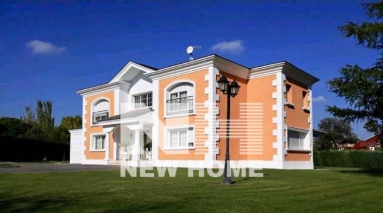 Comunidad de Madrid - Boadilla del Monte - 2900m2
