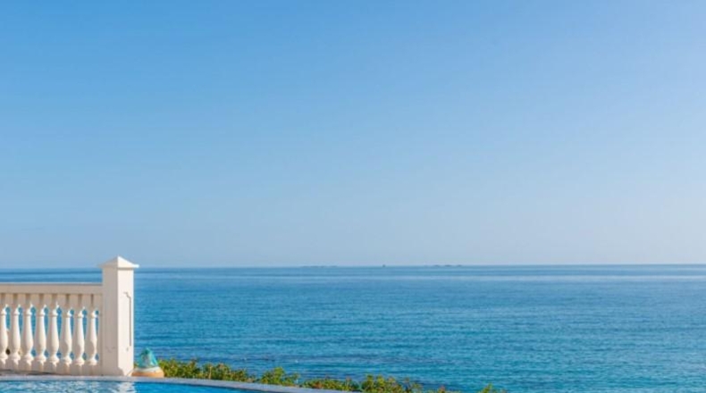 Alicante - Campello - 1350m2