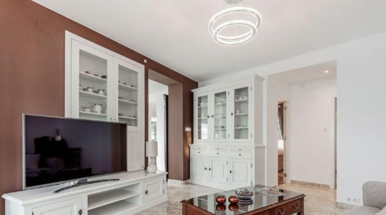 Alicante - Campello - 1350m2