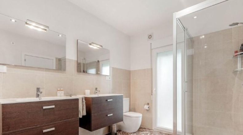 Alicante - Campello - 1350m2