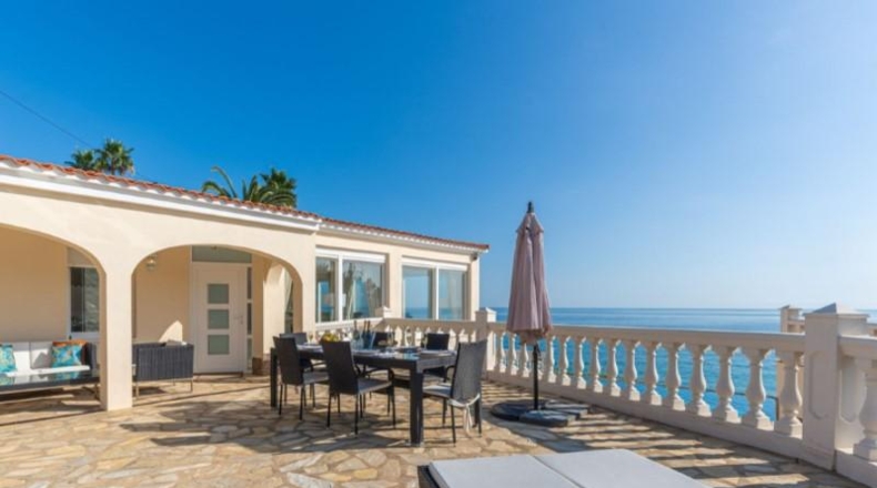 Alicante - Campello - 1350m2
