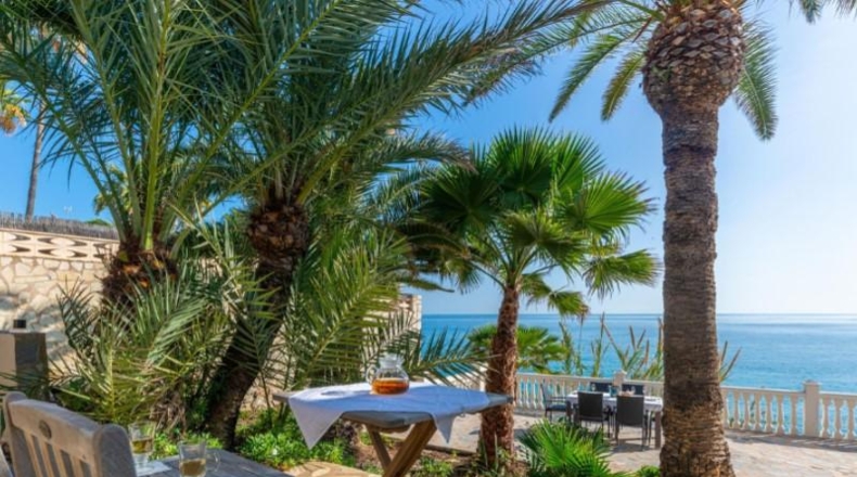 Alicante - Campello - 1350m2