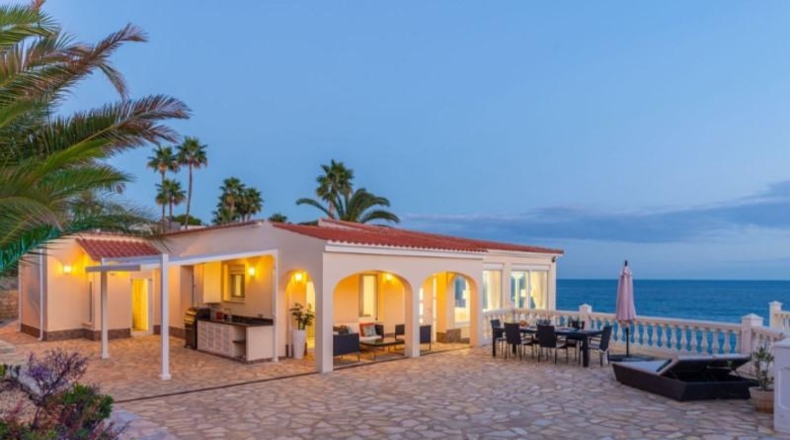 Alicante - Campello - 1350m2