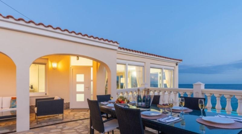 Alicante - Campello - 1350m2