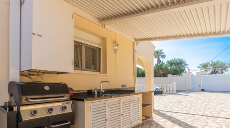 Alicante - Campello - 1350m2