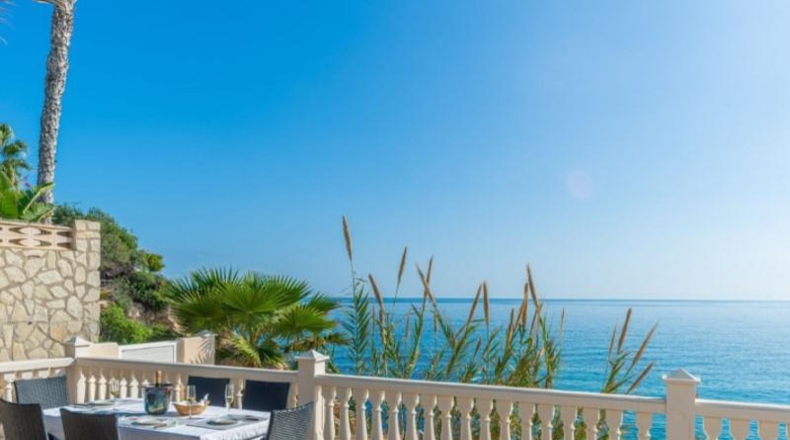 Alicante - Campello - 1350m2