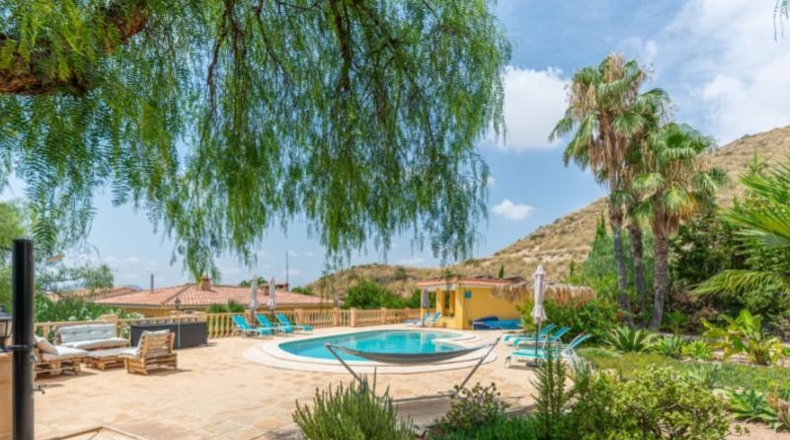 Аликанте - San Vicente del Raspeig - 3510m2