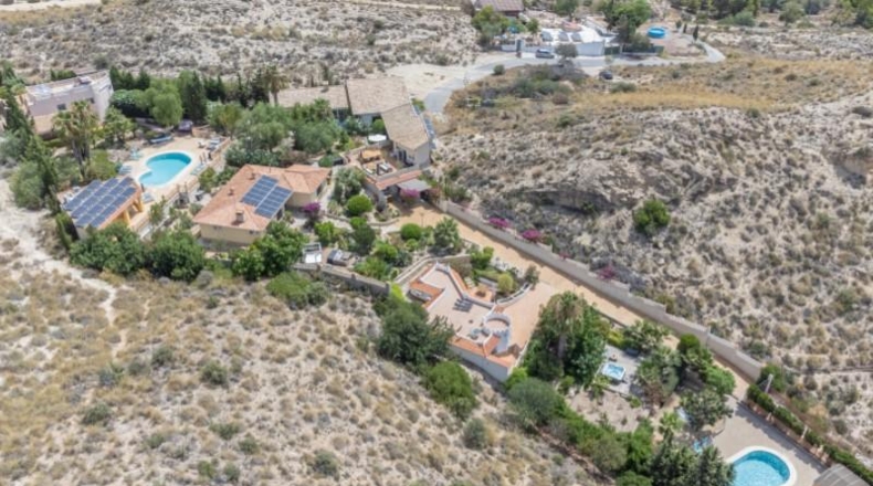 Аликанте - San Vicente del Raspeig - 3510m2