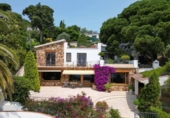 Xalet independent amb terreny en venda a la España, Lloret de Mar, ref.: TR377915 foto