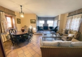 Chalet independiente con terreno en venta en la España, Valdemorillo, ref: TR367943 foto