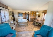 Chalet independiente con terreno en venta en la España, Valdemorillo, ref: TR367943 foto