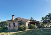 Chalet independiente con terreno en venta en la España, Valdemorillo, ref: TR367943 foto