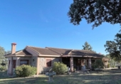 Chalet independiente con terreno en venta en la España, Valdemorillo, ref: TR367943 foto