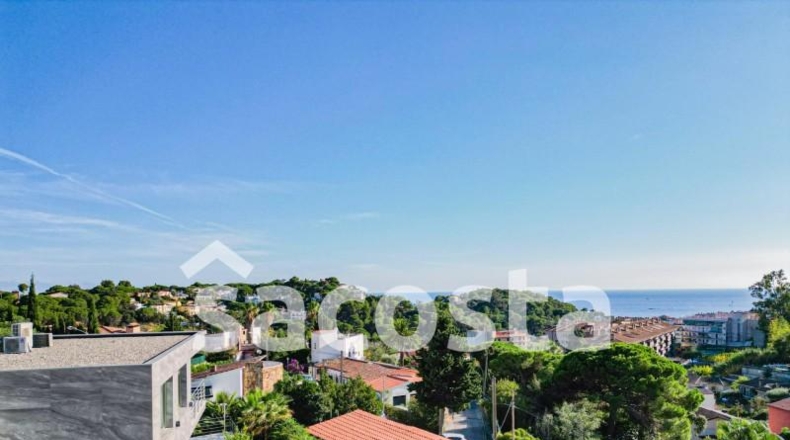 Gerona - Lloret de Mar - 272m2