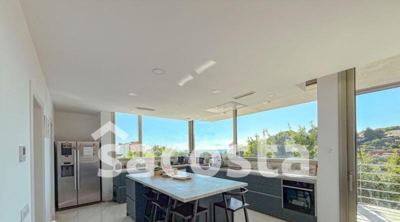 Gerona - Lloret de Mar - 272m2