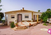Xalet independent amb terreny en venda a la España, Santa Pola, ref.: TR327617 foto