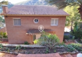 Chalet independiente con terreno en venta en la España, Castelldefels, ref: TR377249 foto