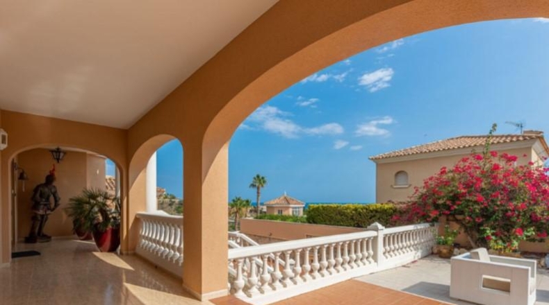 Alicante - Campello - 2629m2