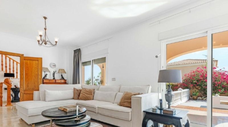 Alicante - Campello - 2629m2