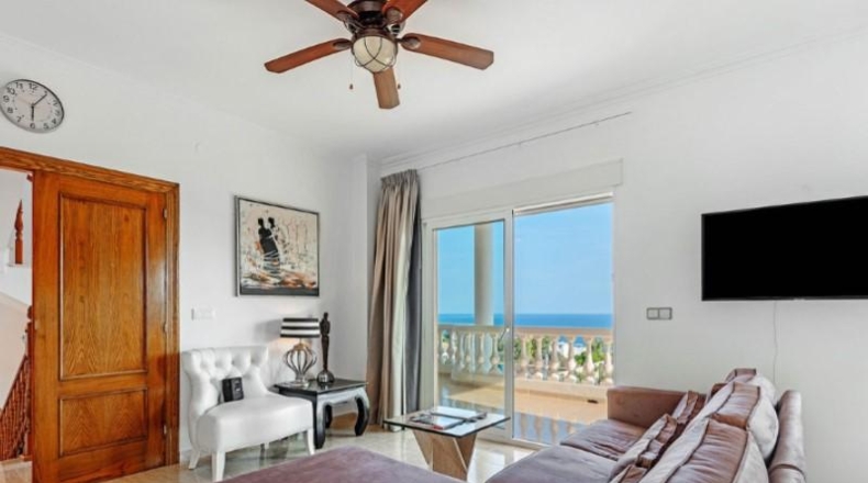 Alicante - Campello - 2629m2