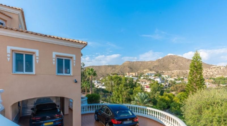 Alicante - Campello - 2629m2