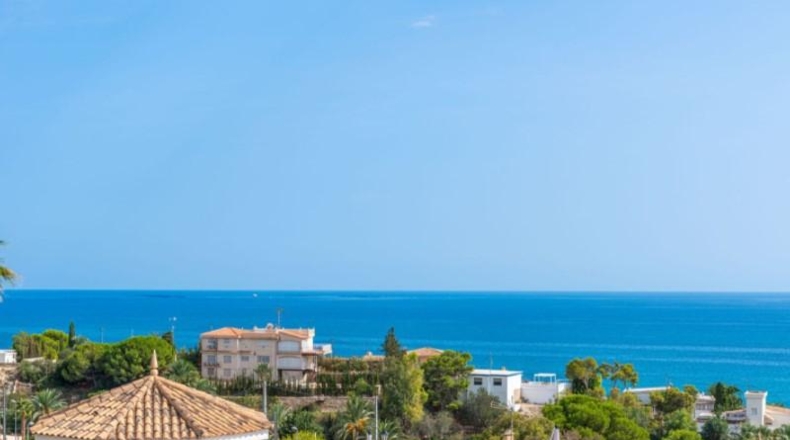 Alicante - Campello - 2629m2
