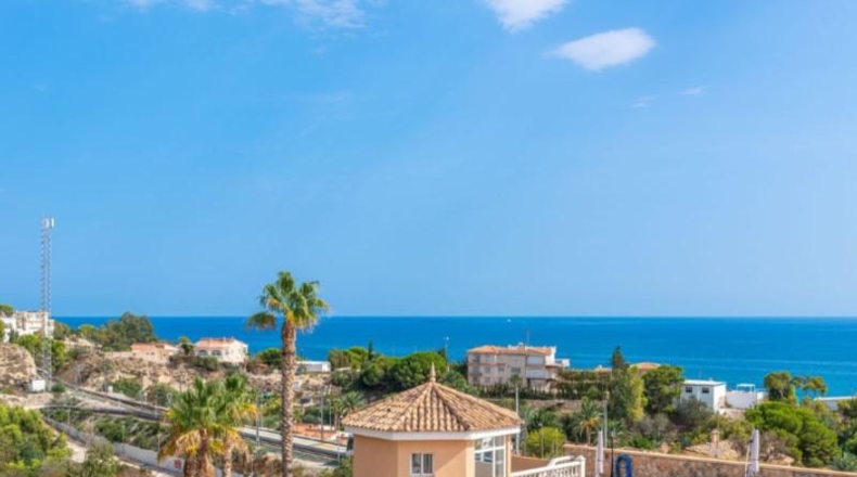 Alicante - Campello - 2629m2