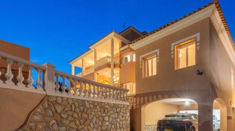 Alicante - Campello - 2629m2