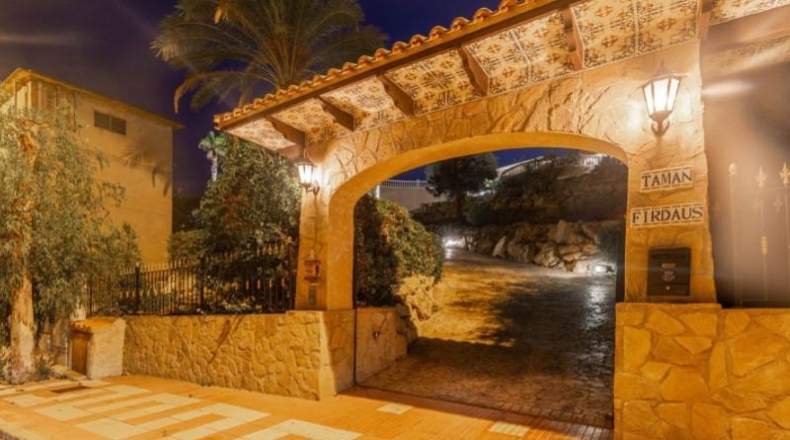 Alicante - Campello - 2629m2