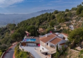 Xalet independent amb terreny en venda a la España, Mijas, ref.: TR240009 foto