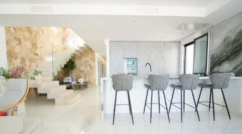 Alicante - Torrevieja - 350m2
